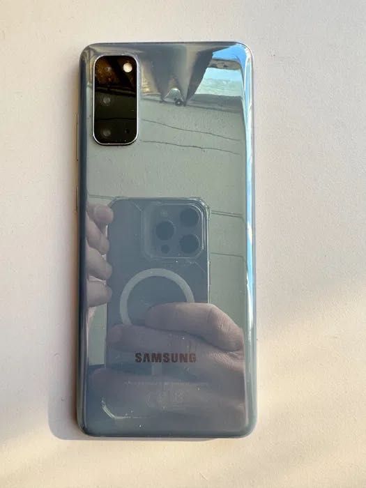 Samsung S20 pentru piese placa de baza camera