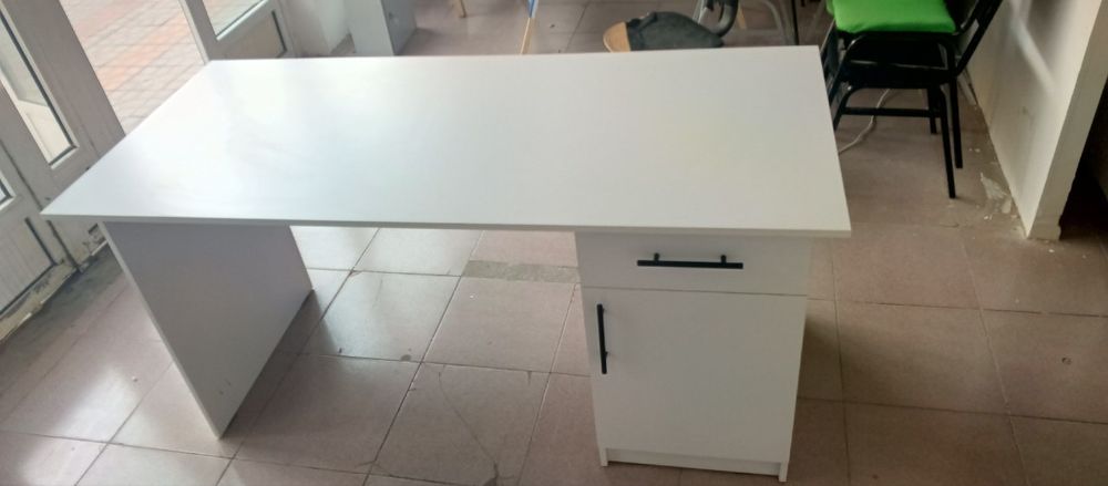 Uxlayotgan etuk ayollar bilan jinsiy aloqa