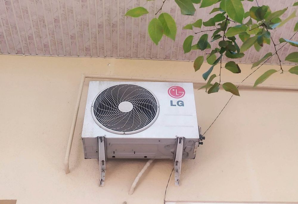 Кондиционер LG  состояние отличное