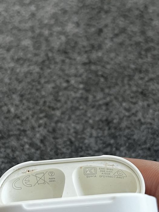 Case functional Airpods 2