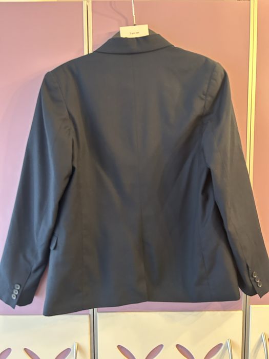Костюм  H&M тъмно синьо-152 см