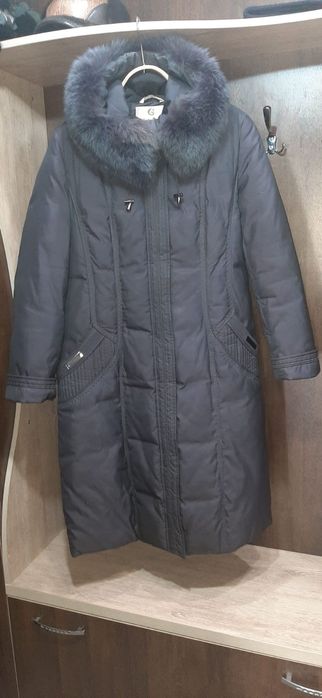 Женский пуховик 48р