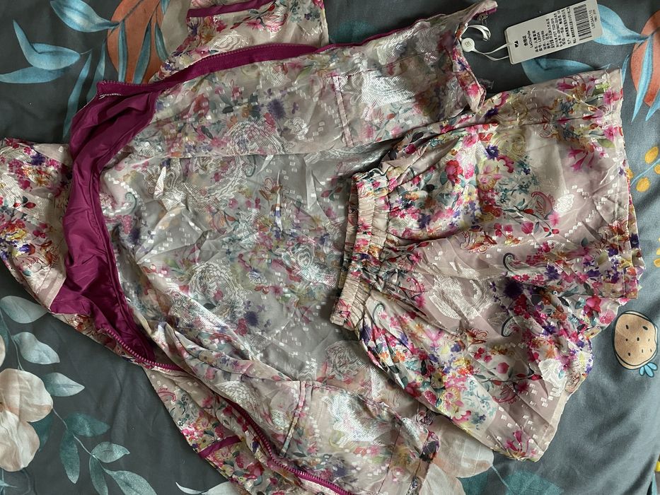 Весенний костюмчик для девочки