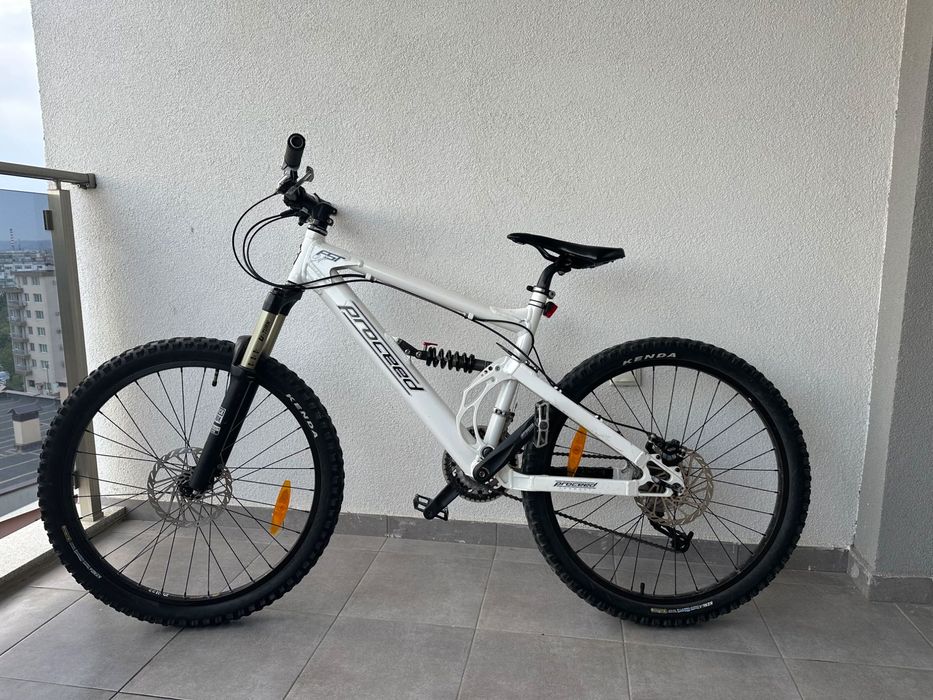 Продавам планински велосипед "26" Proceed FSX (down hill)