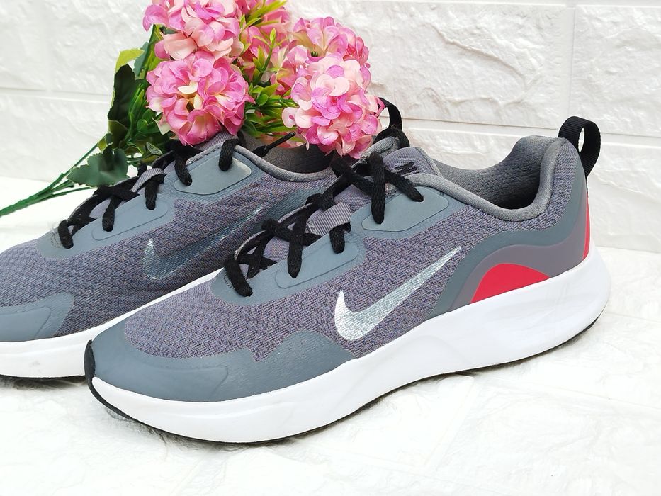 NIKE Wearallday , оригинални дамски маратонки/38 номер