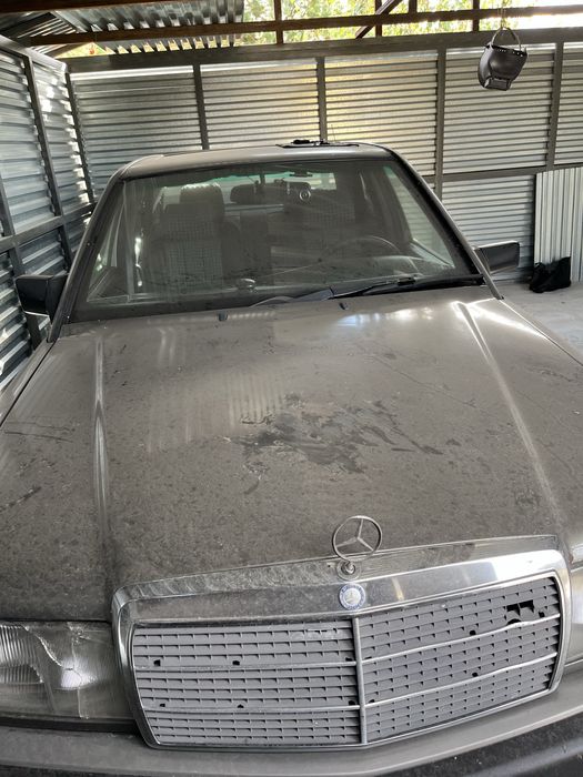 Мерседес 190, 1.8 литра