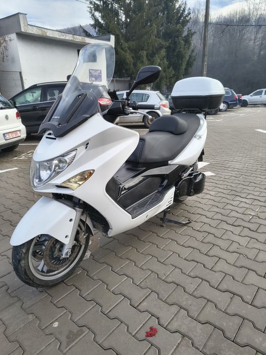 De vânzare kymco 500