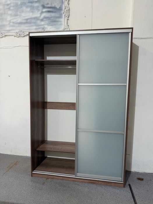 Продам Шкаф-купе