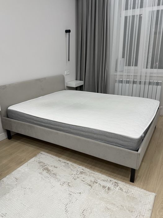 Продам матрас 160х200