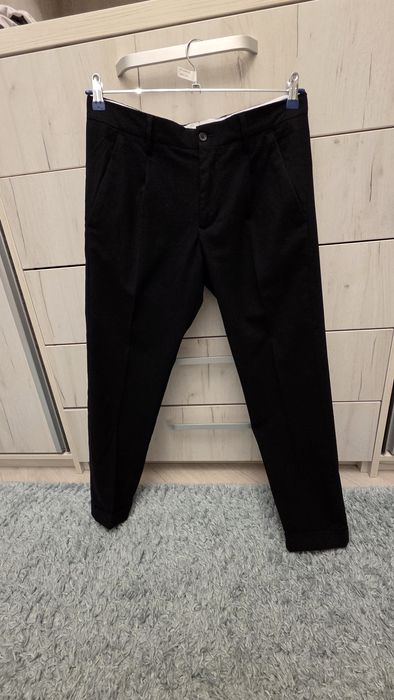 Pantaloni eleganți barbati