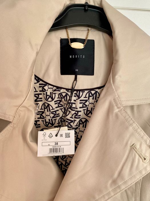 Дамски тренчкот нов