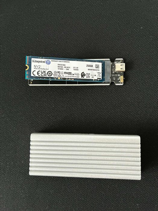 Rack SSD Icy Box USB 3.1 Type-C PCIe 3.0 x2 M.2 NVMe | SSD 250 Gb
