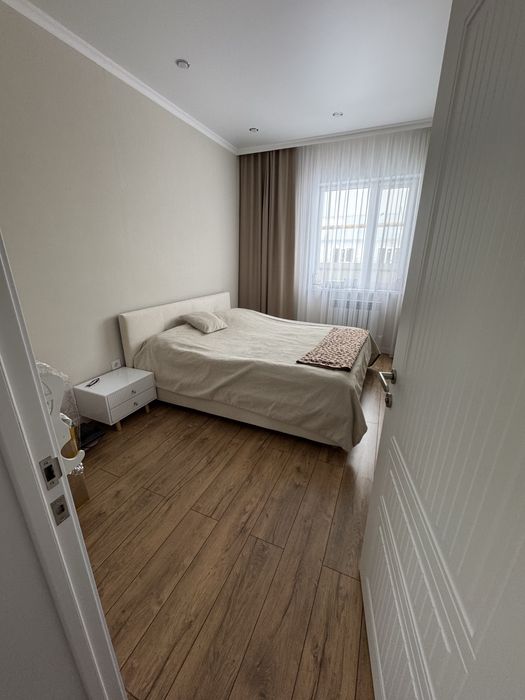 Большой, теплый дом