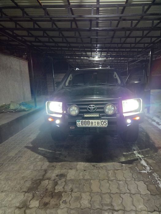 Продам бампер на крузак