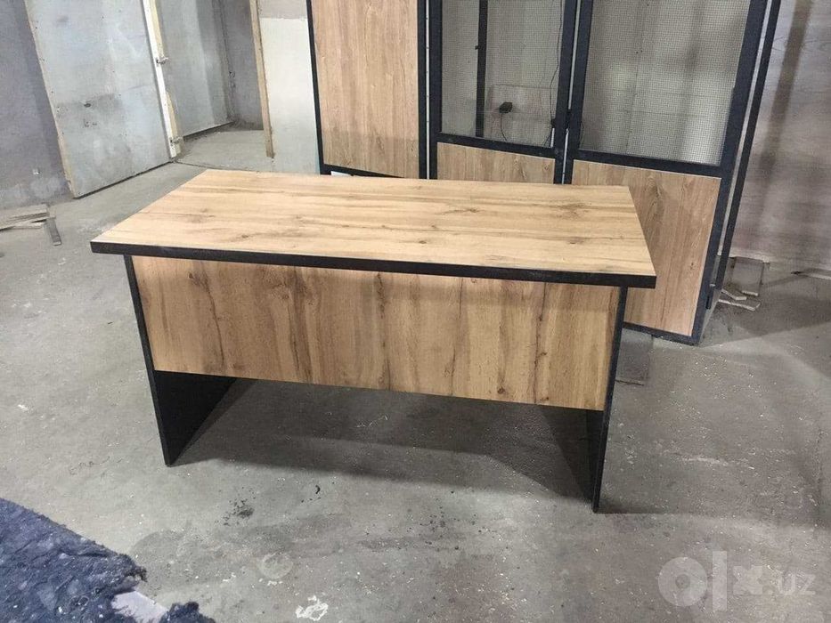 стол менеджера 430