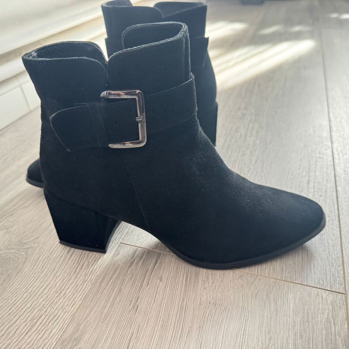 Botine Benvenuti din piele naturală – mărimea 37 – elegante