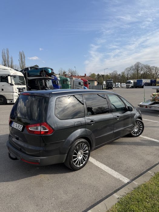 Ford Galaxy 2009 Full