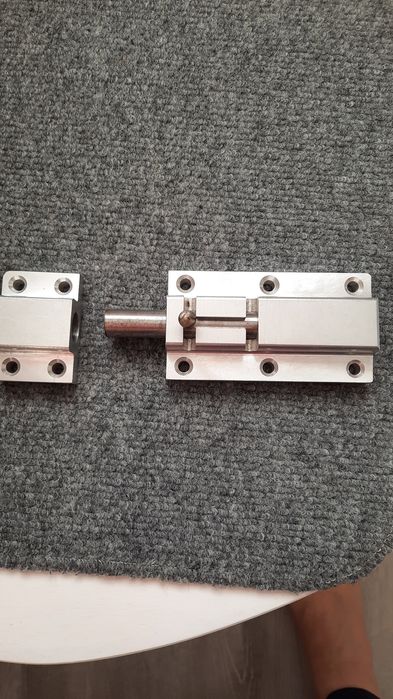 Задвижка шпингалет дверной