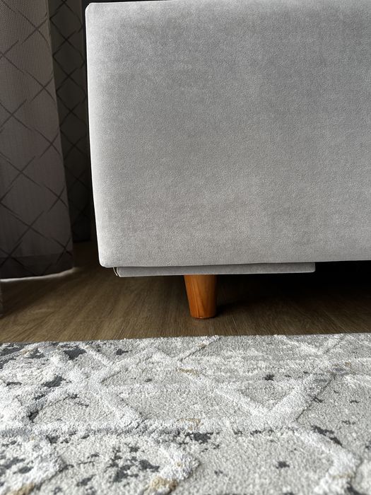 Продам кровать 160/200 с матрасом