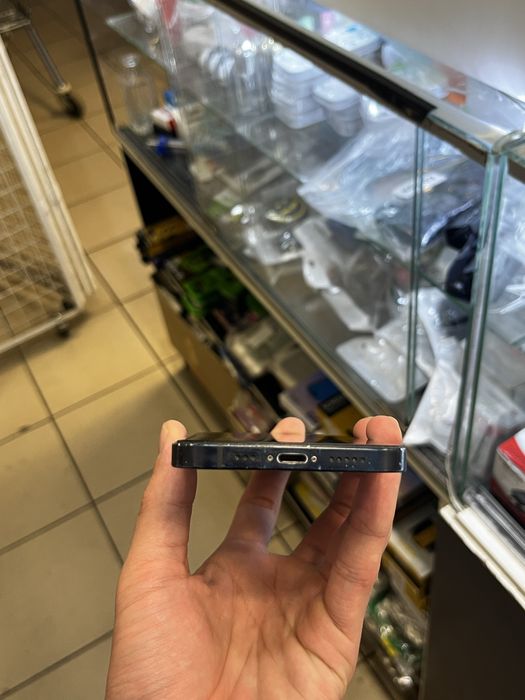 Айфон 12 64 гб без коробки