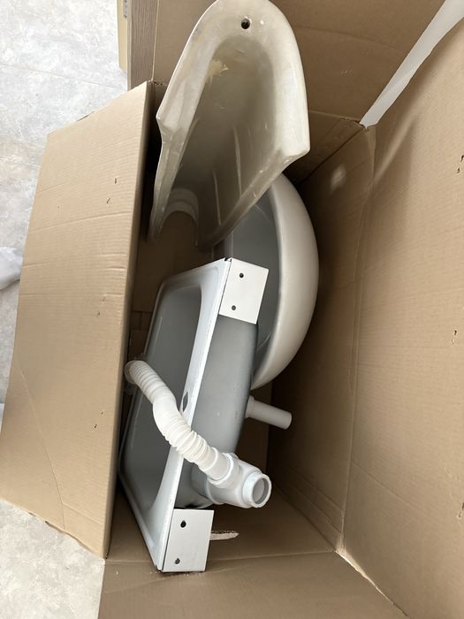 Продаётся 2 раковины