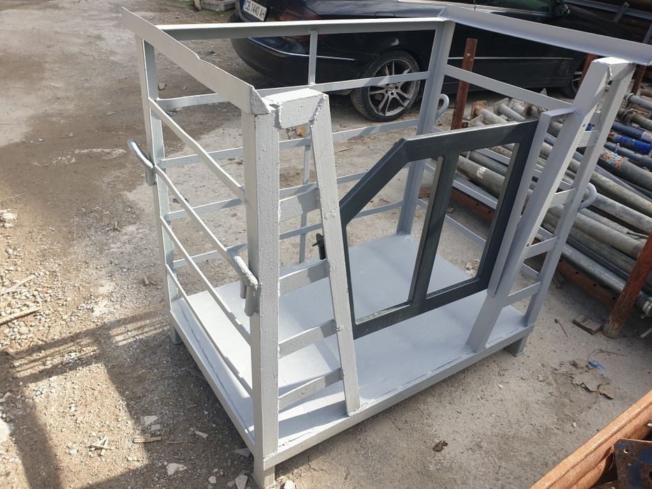 Кранов кош за хора