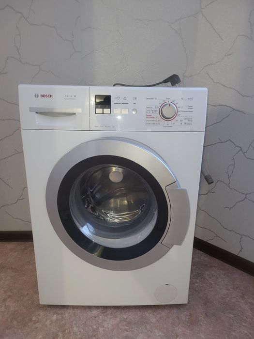 Продам стиральную машину Bosch 5кг