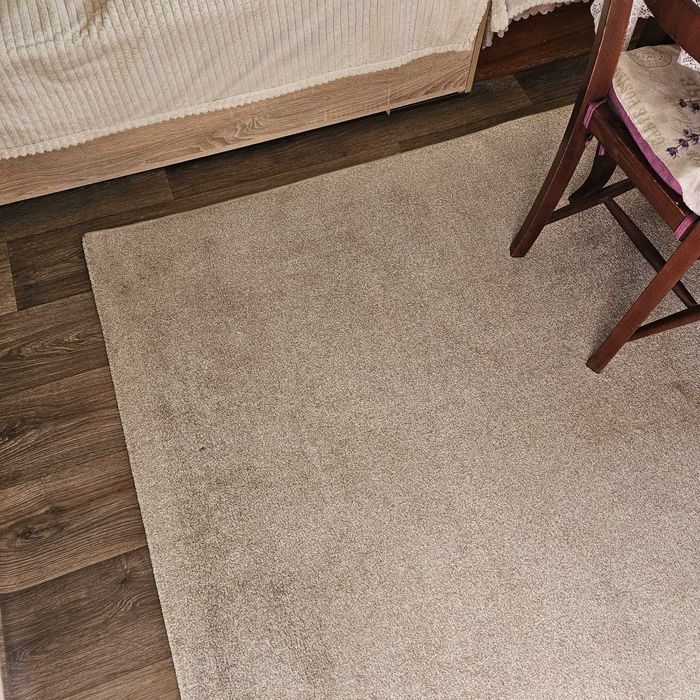 Килим цвят сив размери 200×290