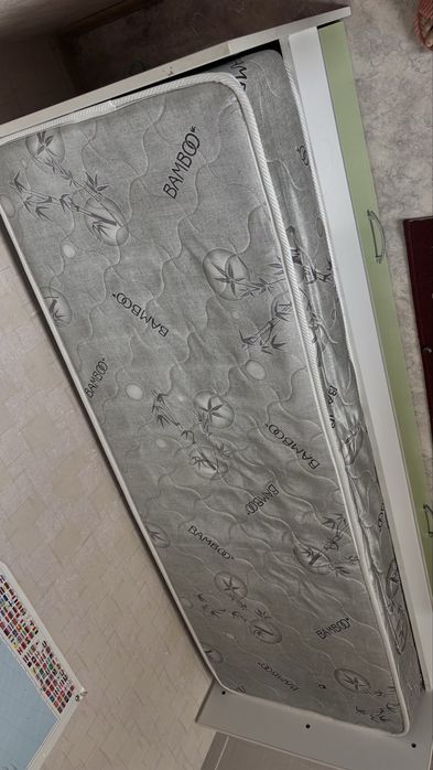 Кровать детская/ подростковая