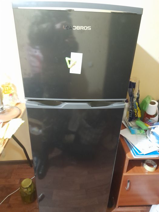 Холодильник,  срочно!