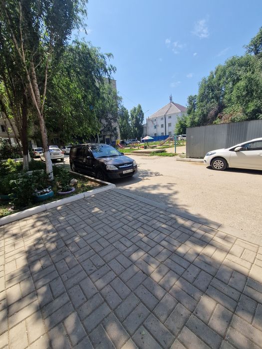 Продам 1 кв 48 квм рн Шанхай