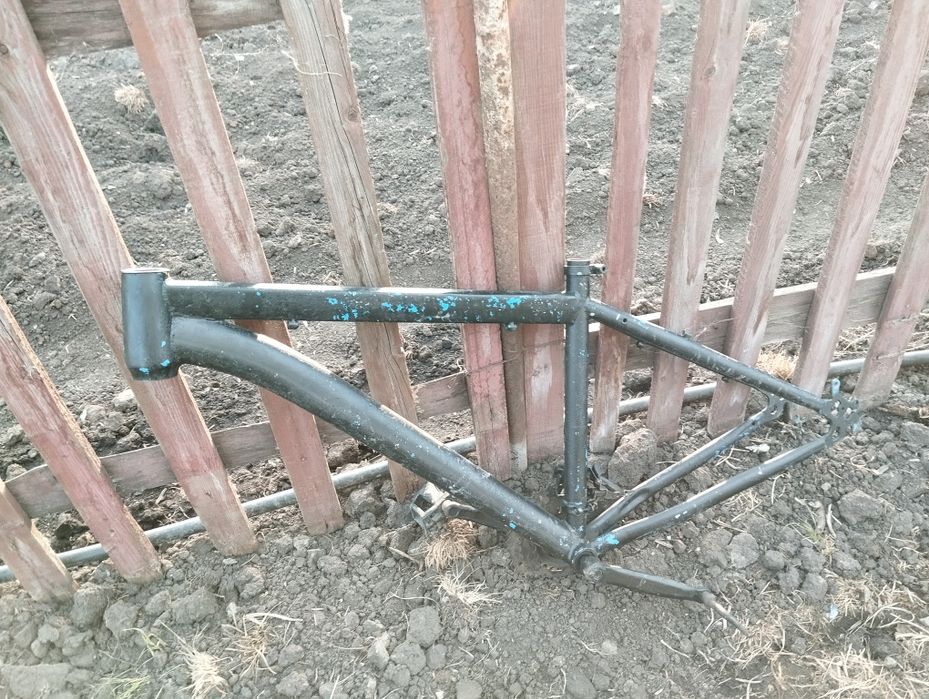 Продам раму 26 колесо