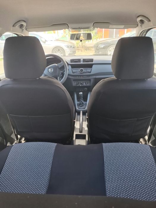 Skoda Fabia 2015 benzina