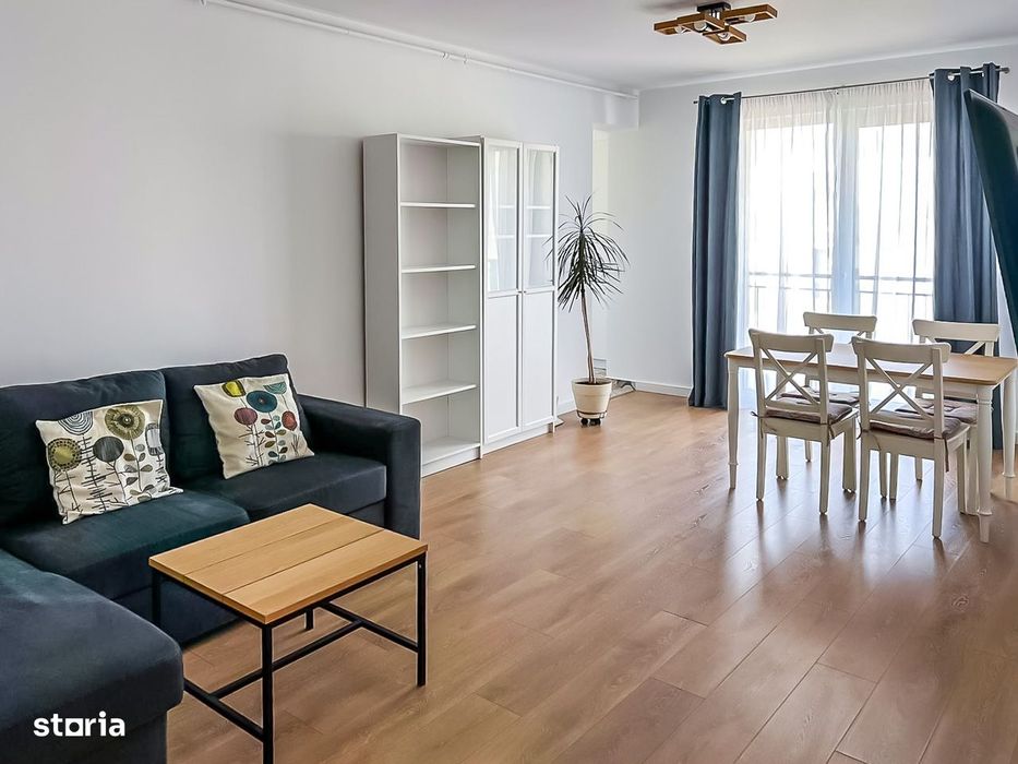 Apartament 3 camere, imobil nou cu lift, balcon, 2 parcari, Central
