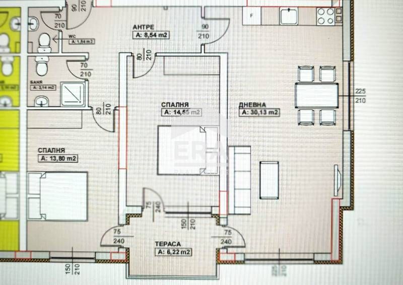 Тристаен апартамент в луксозна бутикова сграда