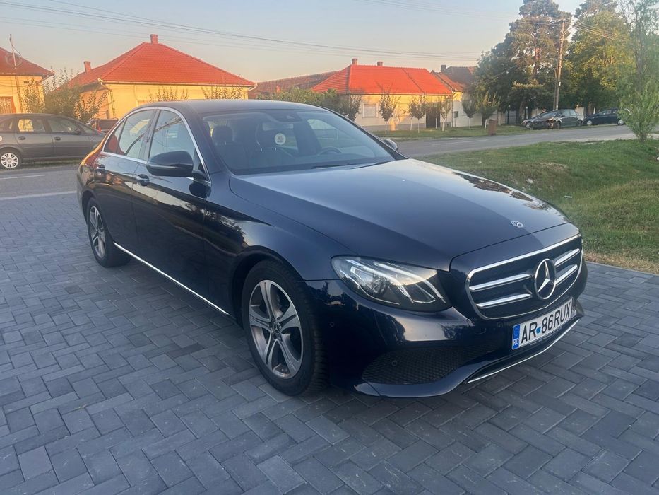 MERCEDES-BENZ E-Class 2019 — imagine 2