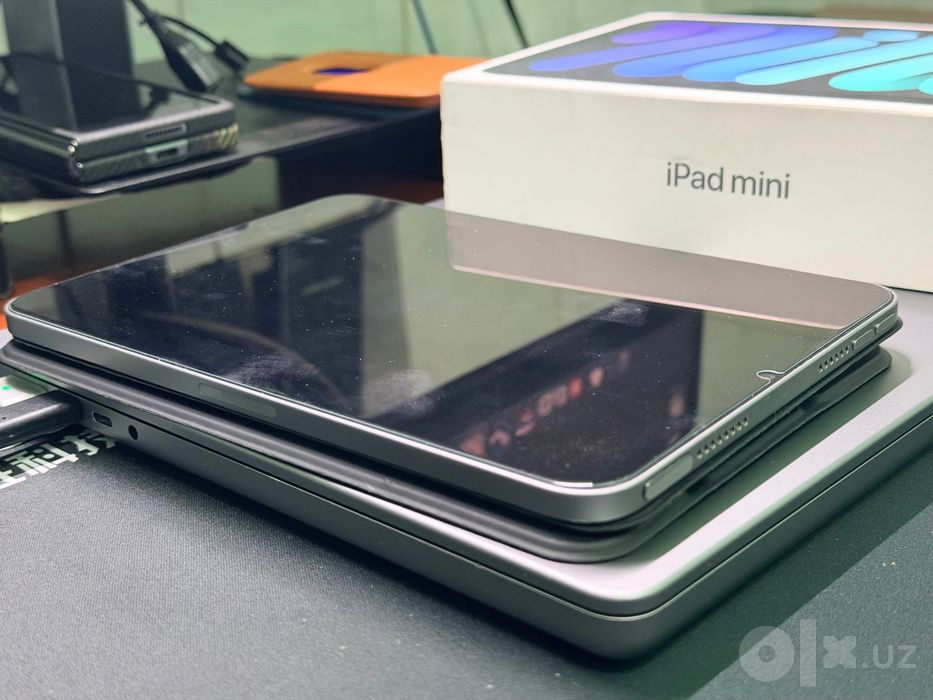 iPad Mini 7 128 90% battery