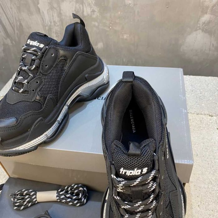 Balenciaga Triple S