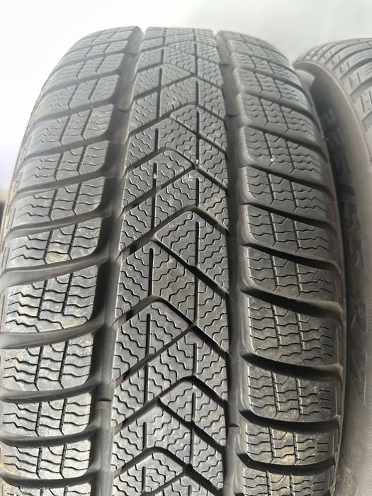 225/55/17 Pirelli dot22