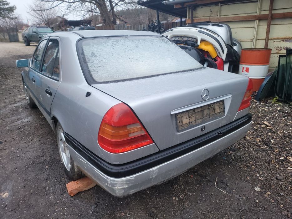 Мерцедес ц класа 1.8 на части/mercedes c klasa 1.8 na chasti