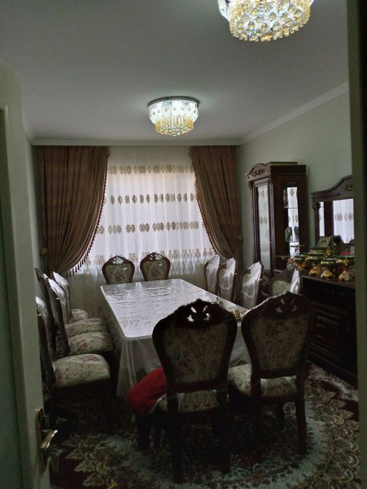 Uy sotiladi oq tepa Soxil boyi