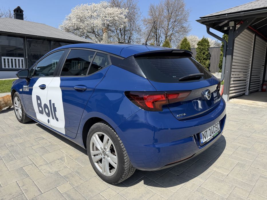 Opel Astra K 2019 1.0 benzina 105 cp 74.000 km BOLT