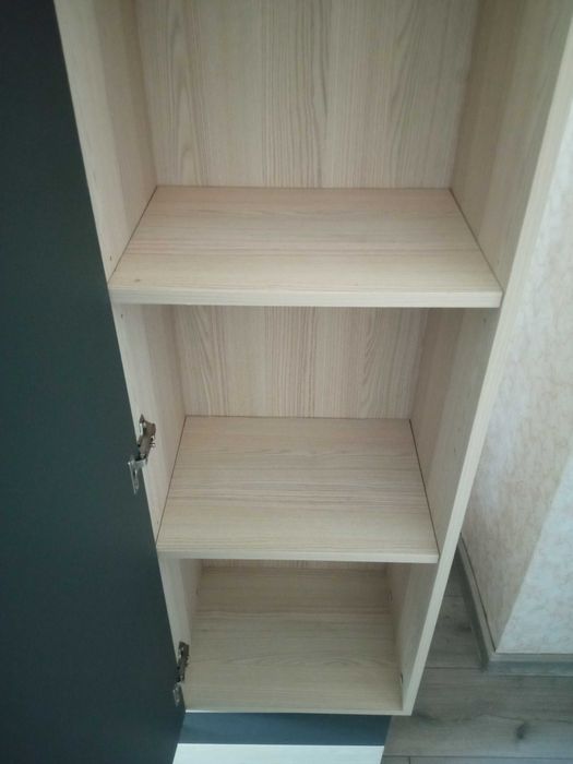 Модулна секция със 7 модула.