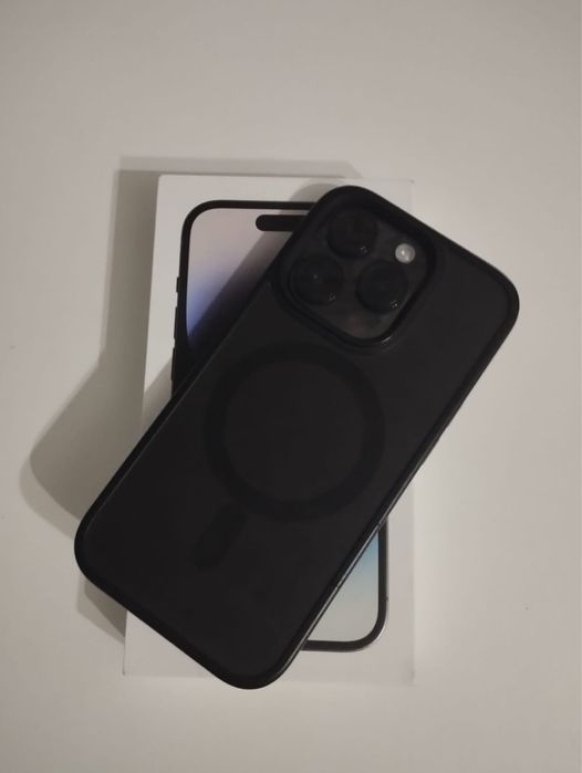 Продам идеальный айфон 14 про