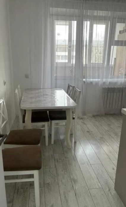 Продам 2-хкомнатную квартиру
