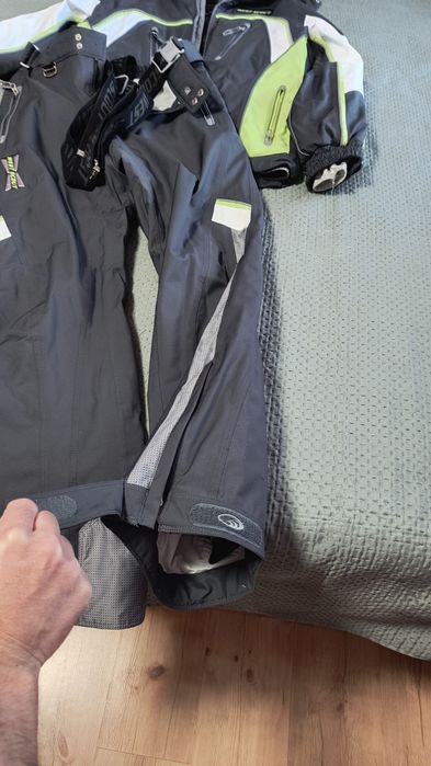 Ски или сноуборд екип!