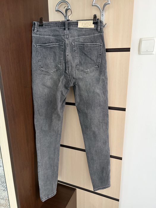 Дънки Zara, Stradivarius и др.
