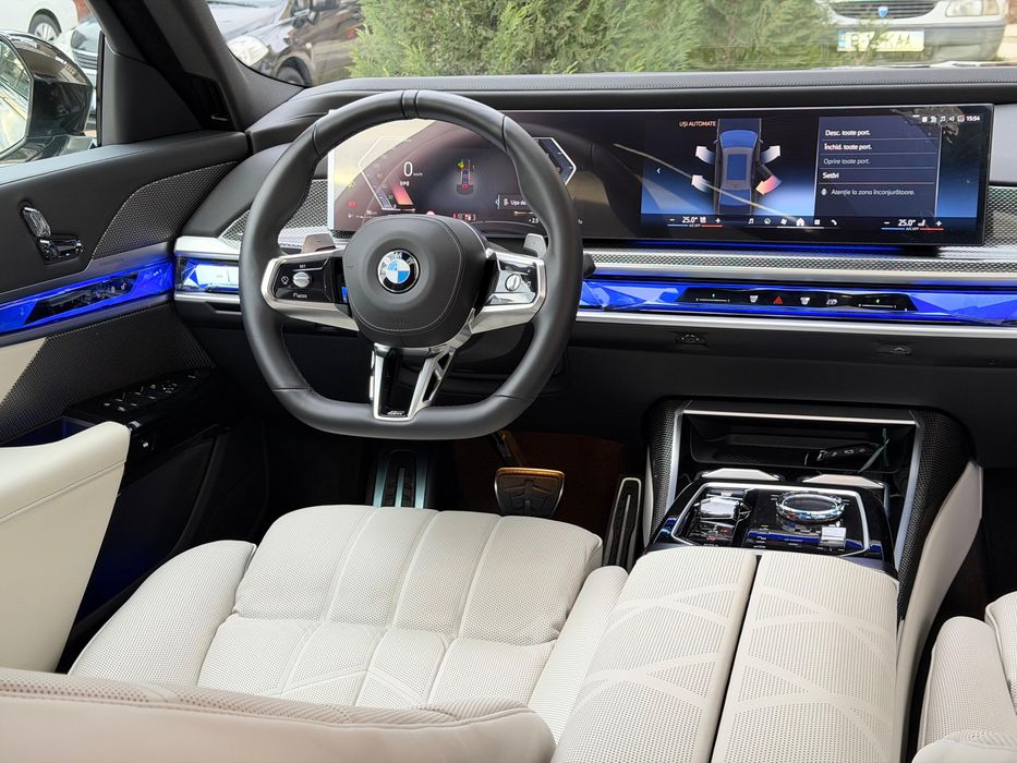 BMW SERIA 7 - 740d xDrive m-paket pro l individual l usi electrice I sky
