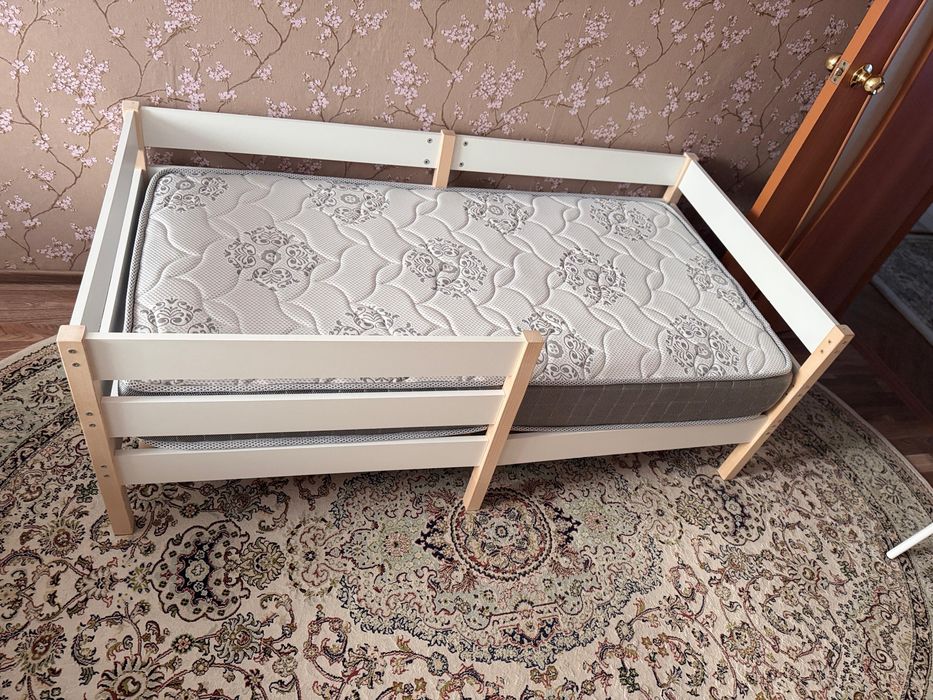 Продам кровать 160х80