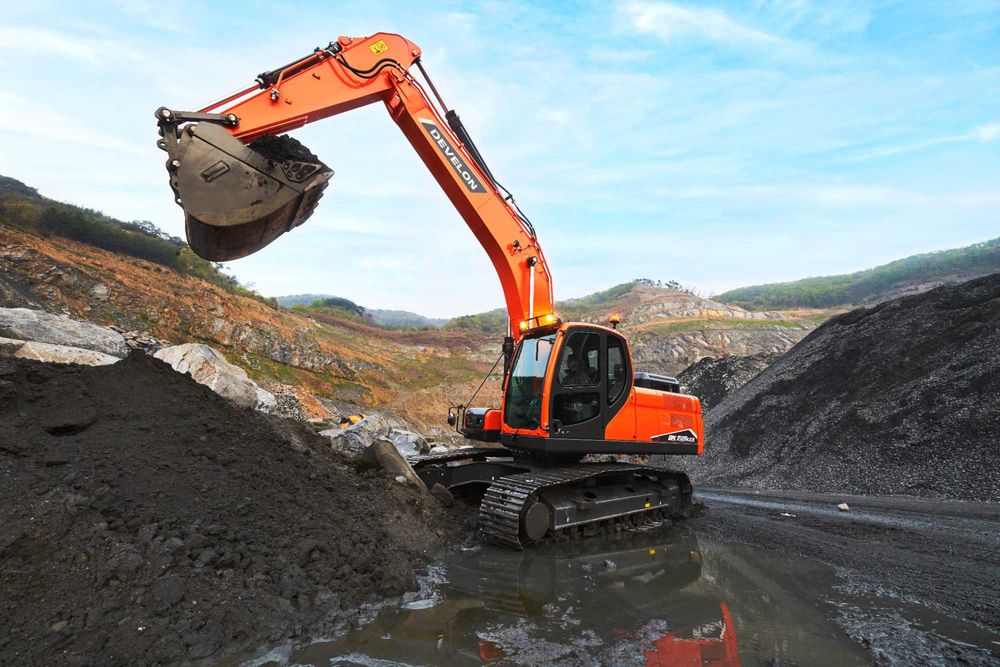 DEVELON (DOOSAN) DX225LCA-7M Экскаватор гусеничный